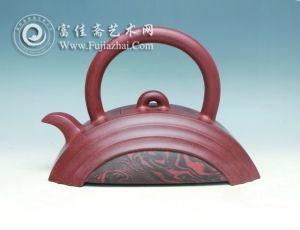 工藝美術(shù)大師顧紹培的仰宇提梁壺