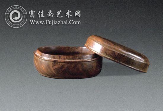 1966年寶山區(qū)顧村朱守城墓出土明代黃花梨木&ldquo;昭來堂&rdquo;銘圓盒